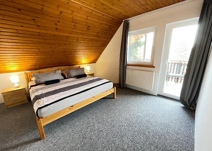 Lili Balatonkeresztúr