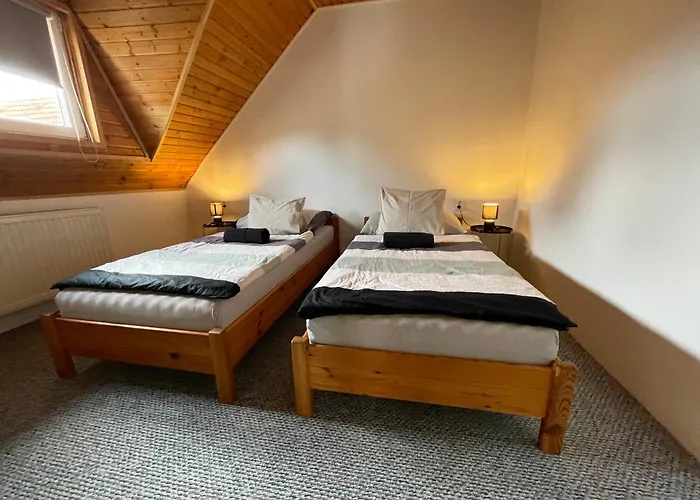 Lili Balatonkeresztúr