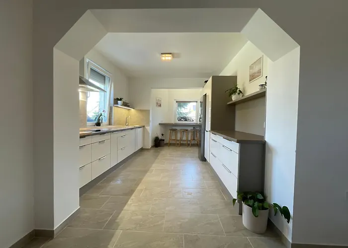 Lili Apartmán Balatonkeresztúr